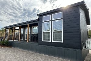 Brazos Park Cottage Tiny Home Stonewall, TX